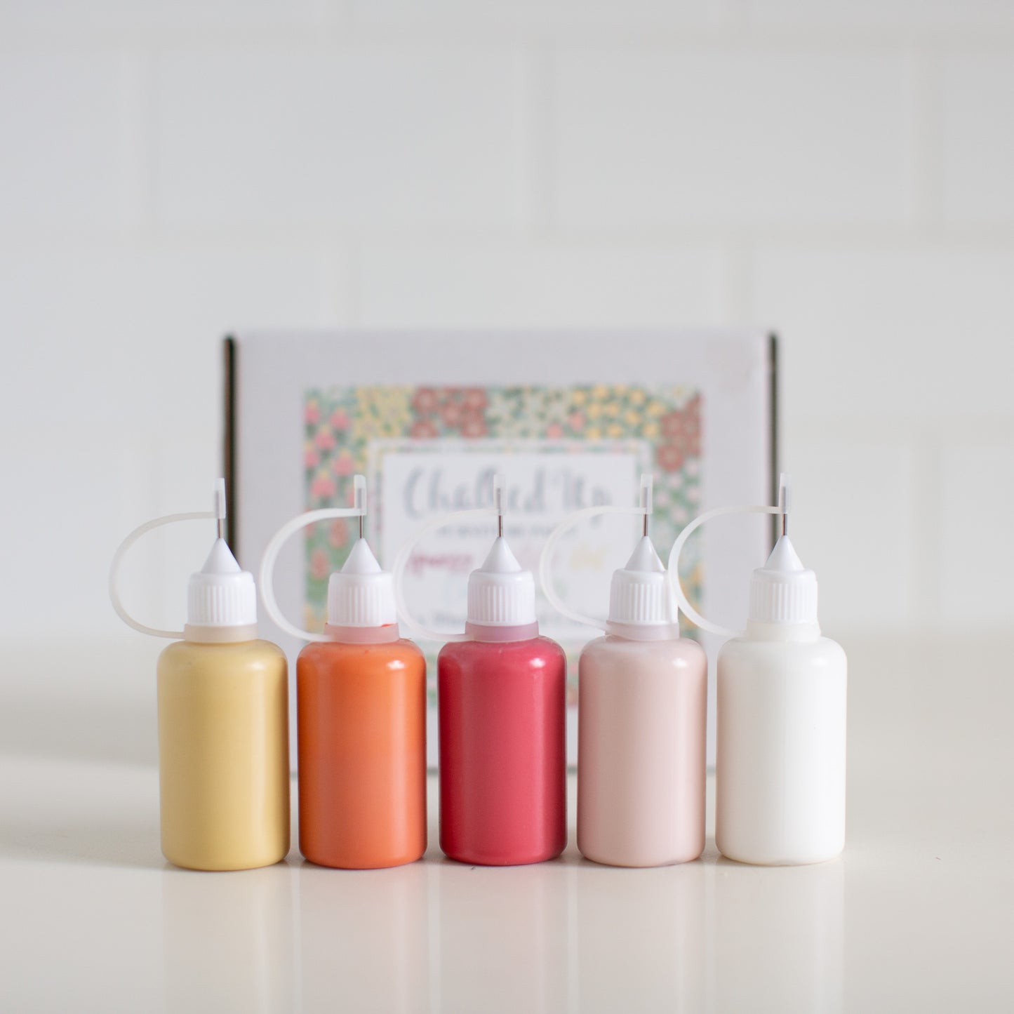 Needle-tip Dot Chalked up paint kit